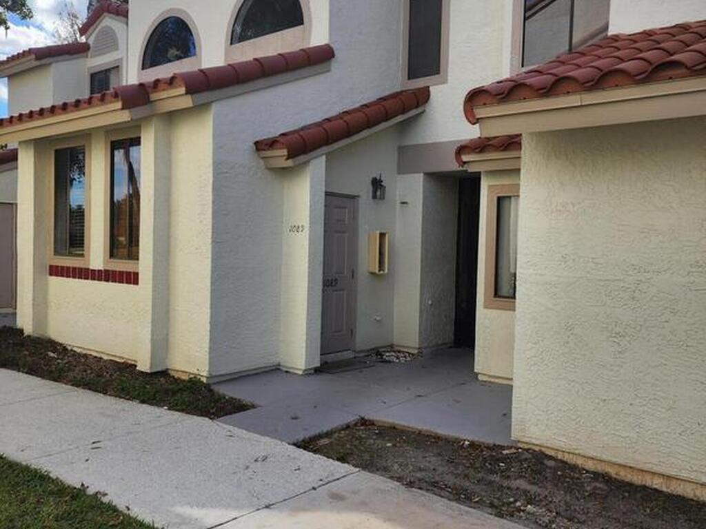 1089 Country Club Drive, Titusville, FL 32780