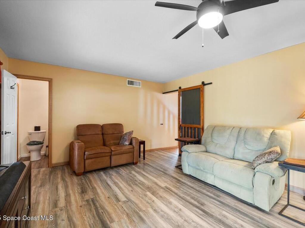 430 11th Lane, Vero Beach, FL 32962