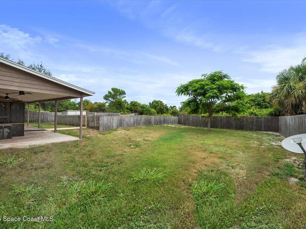 430 11th Lane, Vero Beach, FL 32962