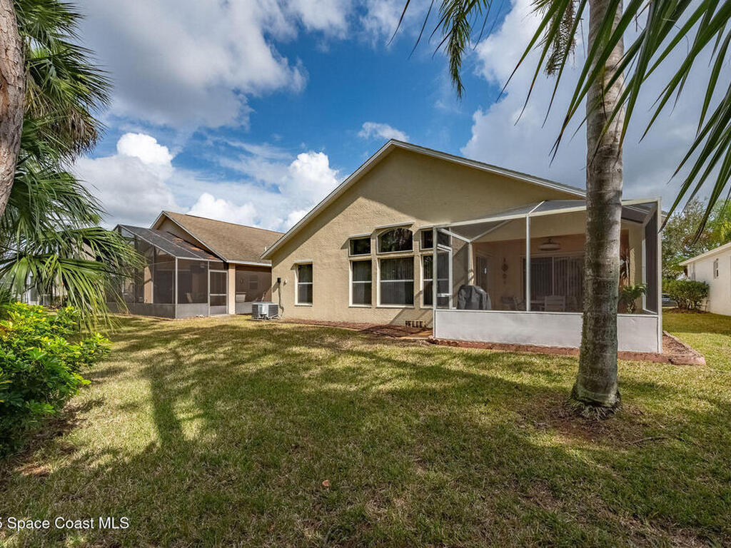 2223 Chinaberry Circle, Palm Bay, FL 32909