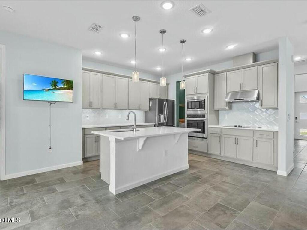 2173 Middlebury Drive, Palm Bay, FL 32909