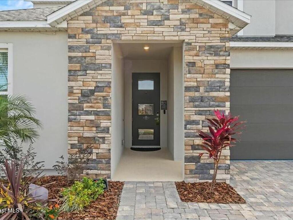 2173 Middlebury Drive, Palm Bay, FL 32909