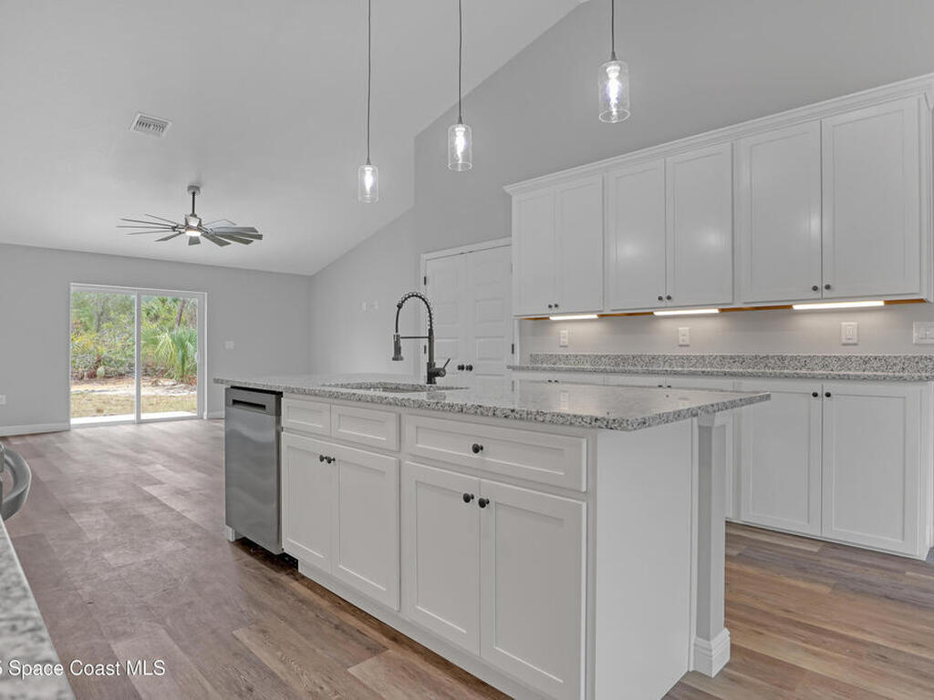 5235 Blounts Ridge Road, Mims, FL 32754