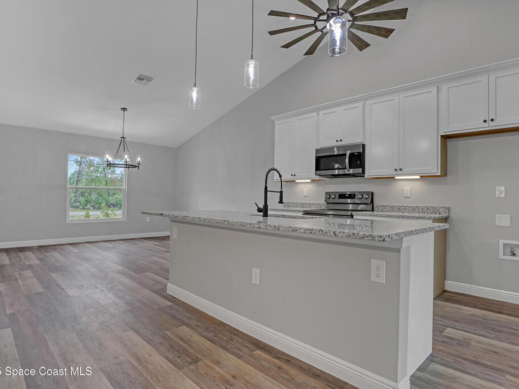 5235 Blounts Ridge Road, Mims, FL 32754