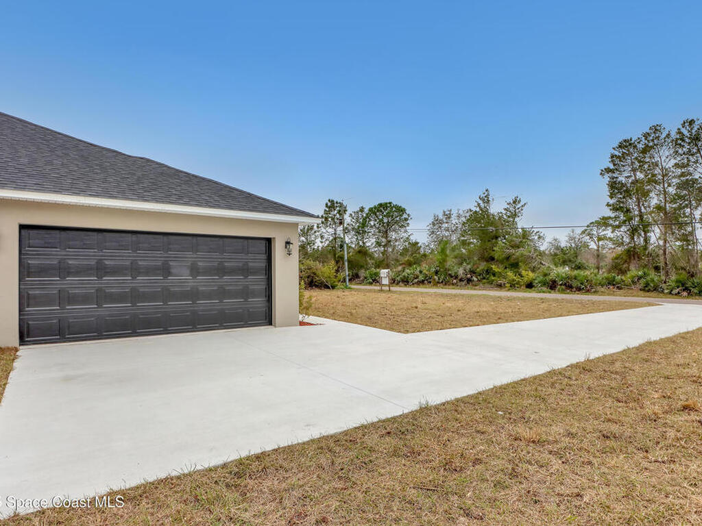 5235 Blounts Ridge Road, Mims, FL 32754