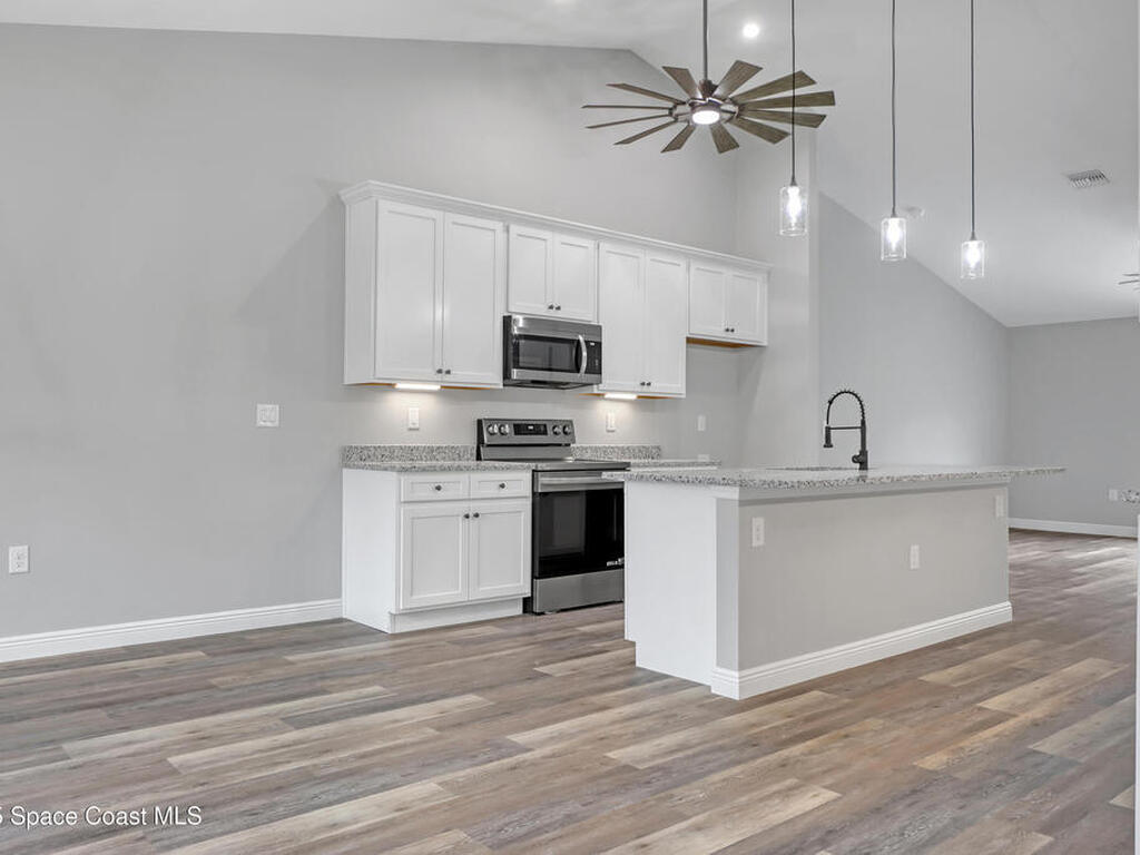 5235 Blounts Ridge Road, Mims, FL 32754