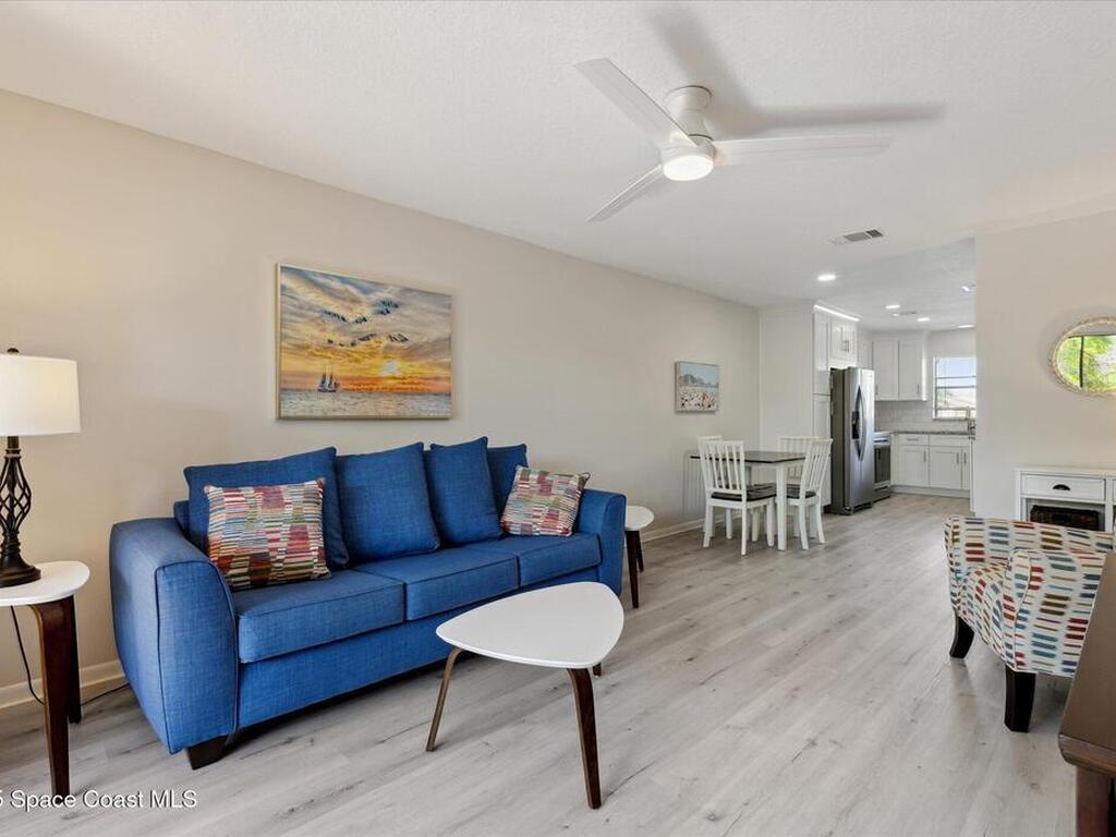 2673 Golf Lake Circle, Melbourne, FL 32935