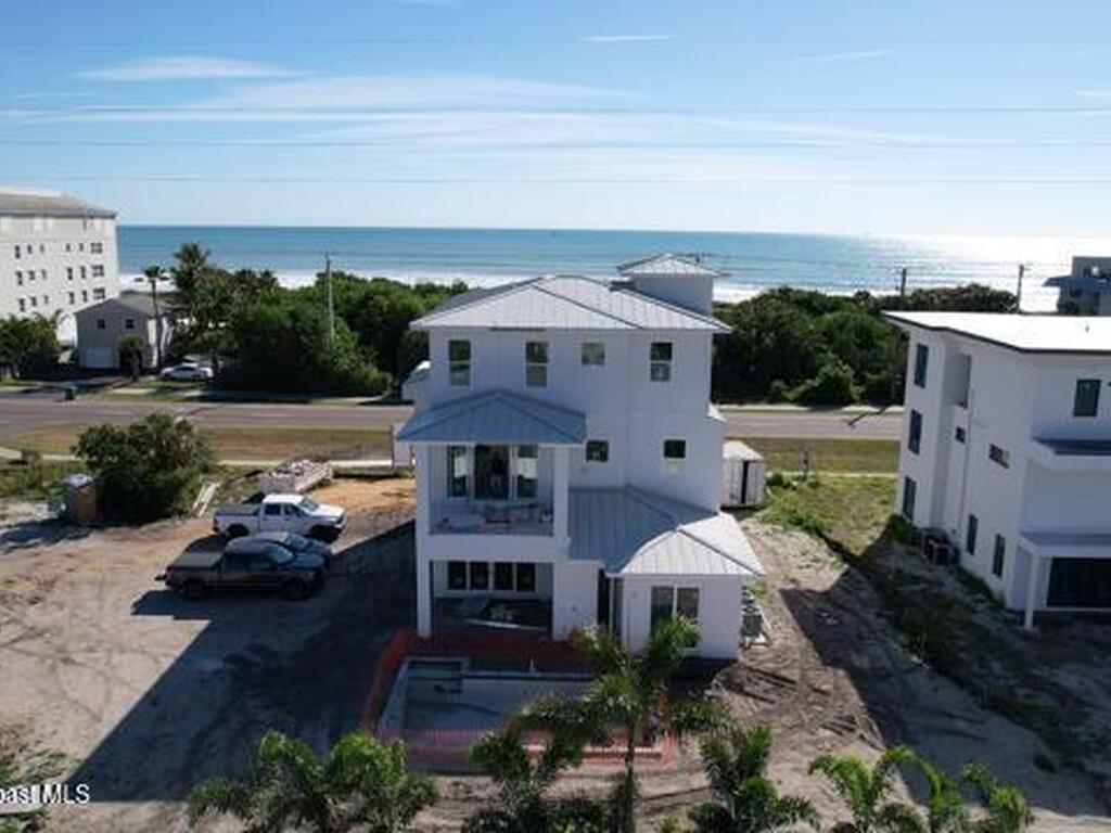 2050 S Atlantic Avenue, Cocoa Beach, FL 32931
