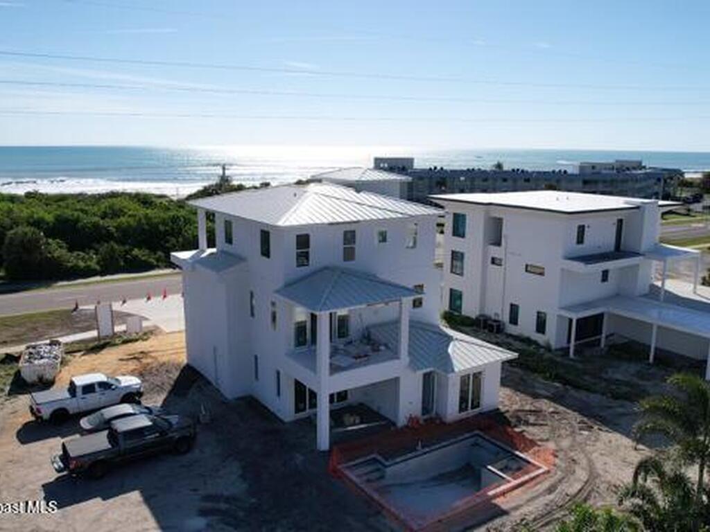 2050 S Atlantic Avenue, Cocoa Beach, FL 32931