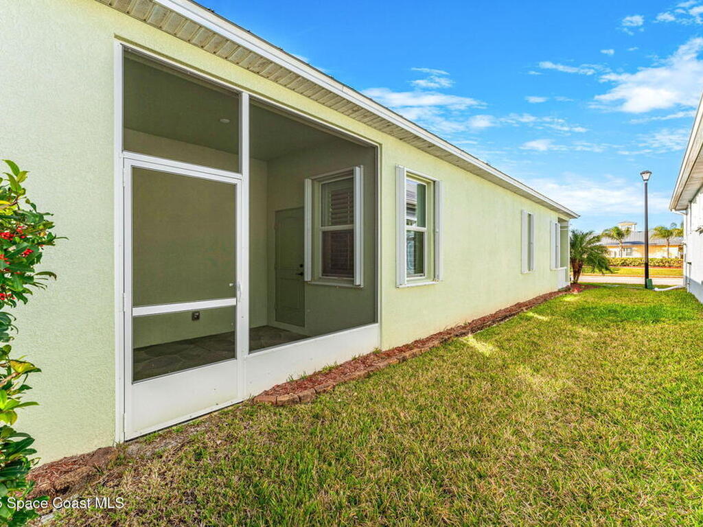 563 Heming Way, Melbourne, FL 32901