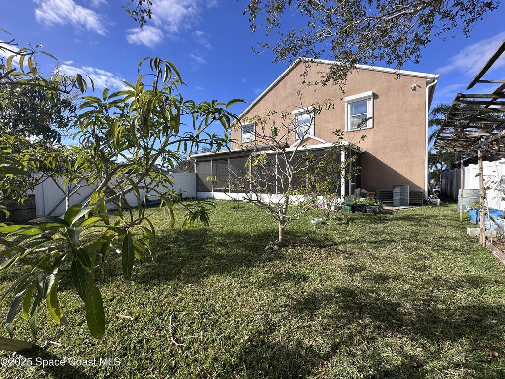 2893 Glasbern Circle, Melbourne, FL 32904