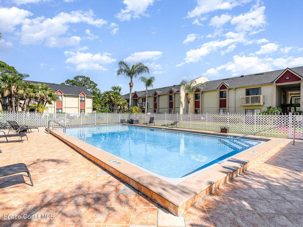 2190 Forest Knoll Drive, Palm Bay, FL 32905
