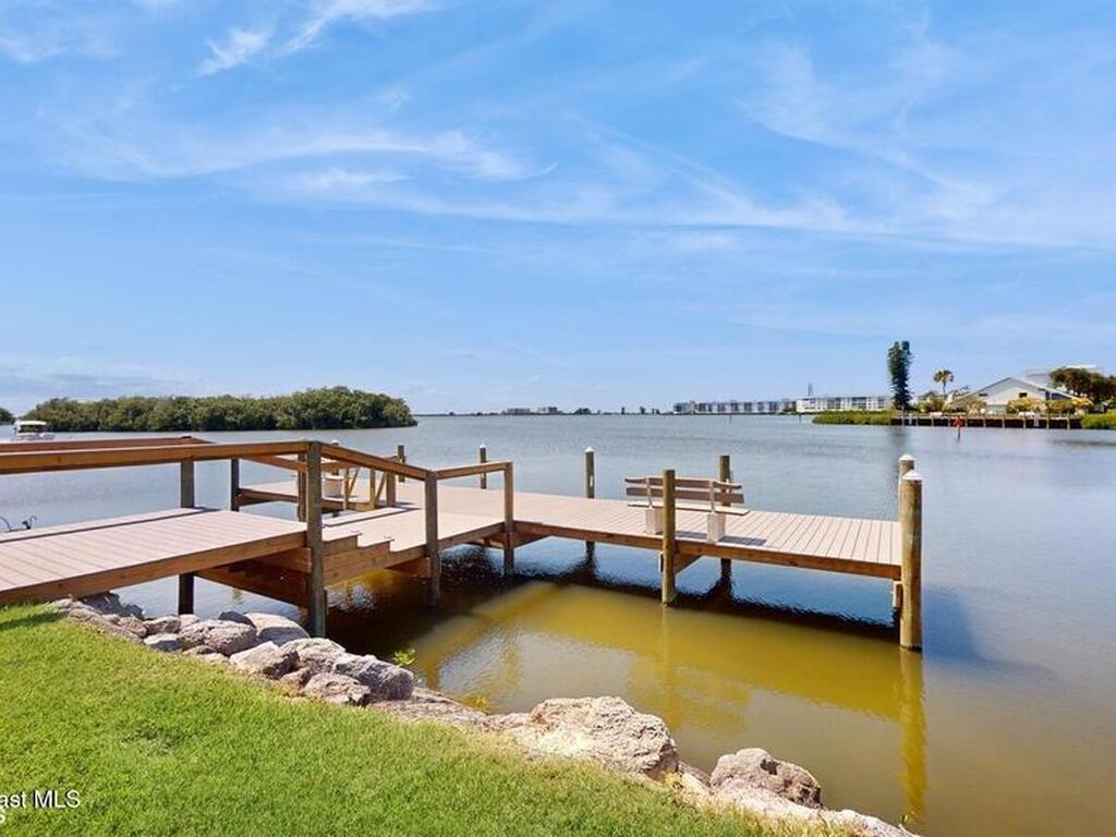 200 S Banana River Boulevard, Cocoa Beach, FL 32931