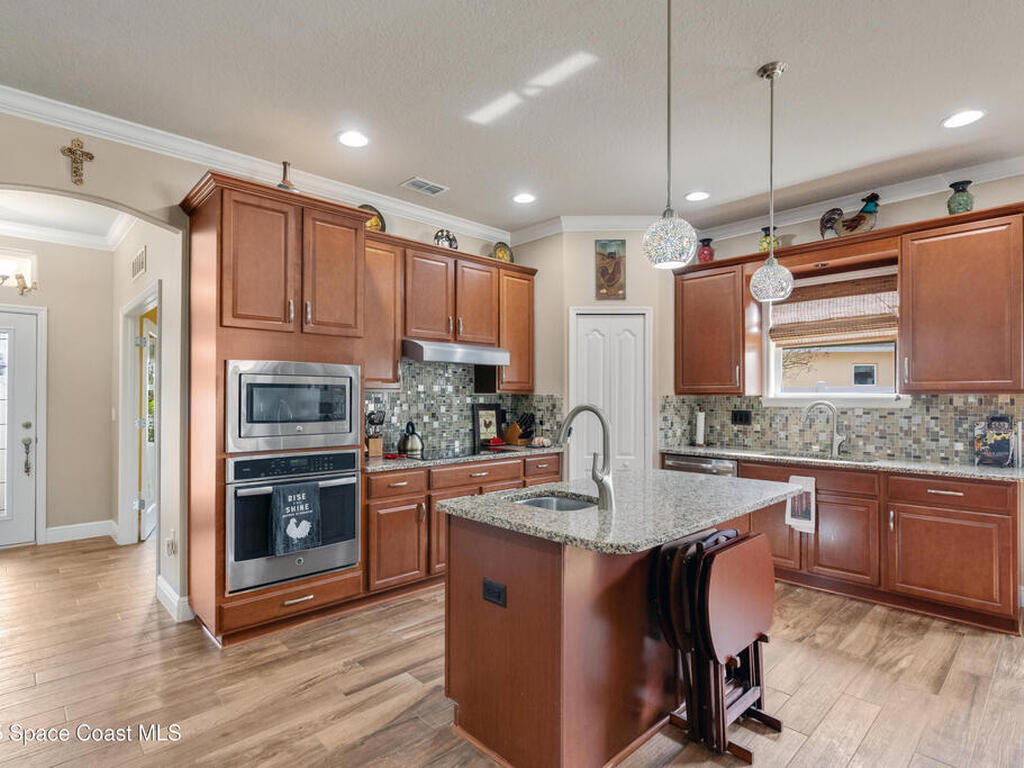 2057 Attilburgh Boulevard, Melbourne, FL 32904