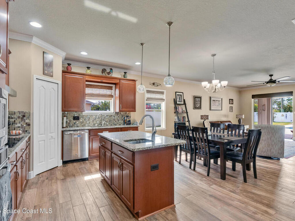 2057 Attilburgh Boulevard, Melbourne, FL 32904