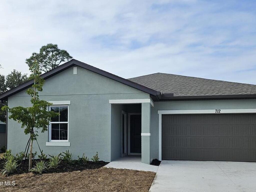 1077 Duxbury Road, Palm Bay, FL 32909
