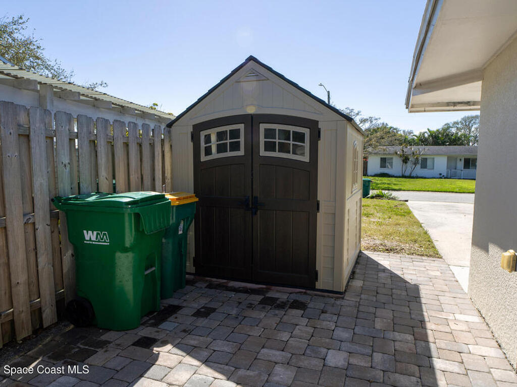 653 Bermuda Road, Cocoa Beach, FL 32931