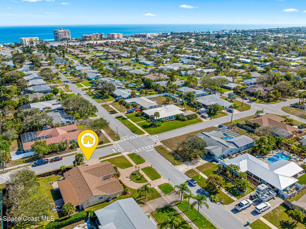 410 Franklyn Avenue, Indialantic, FL 32903