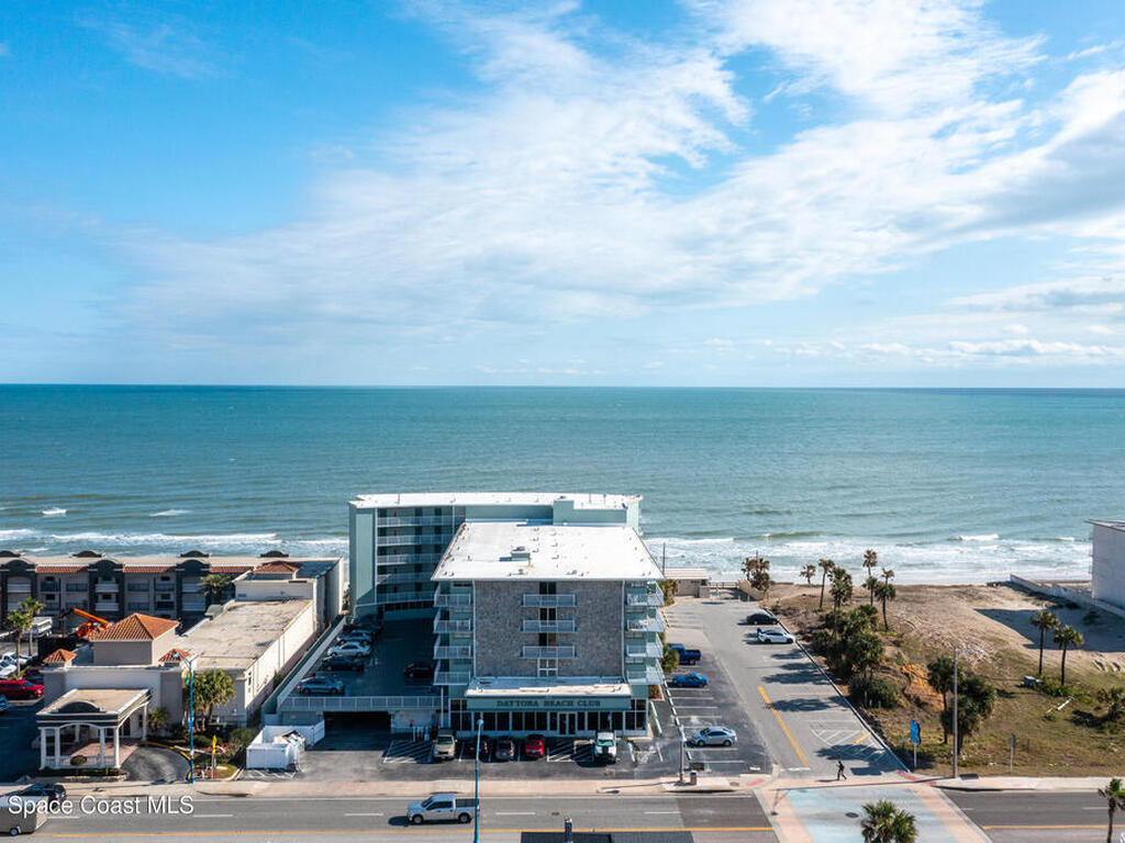 800 N Atlantic Avenue, Daytona Beach, FL 32118