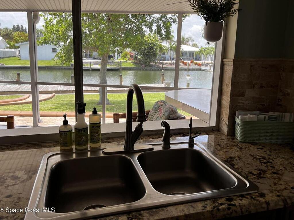 367 S Dorset Drive, Cocoa Beach, FL 32931