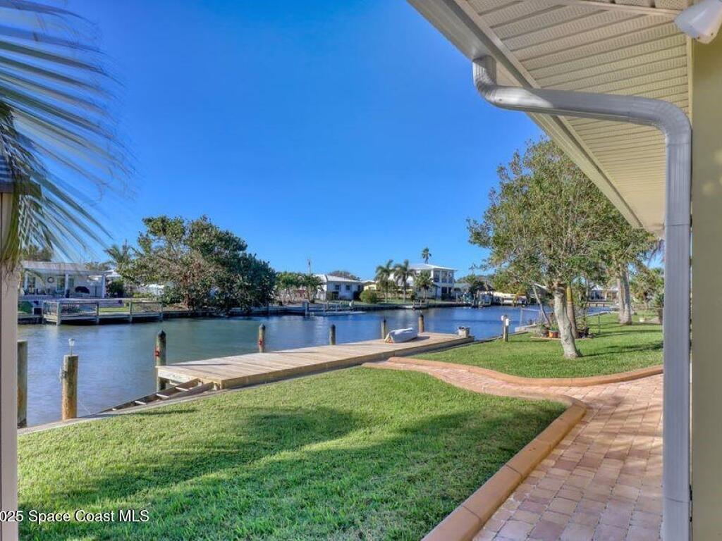 367 S Dorset Drive, Cocoa Beach, FL 32931