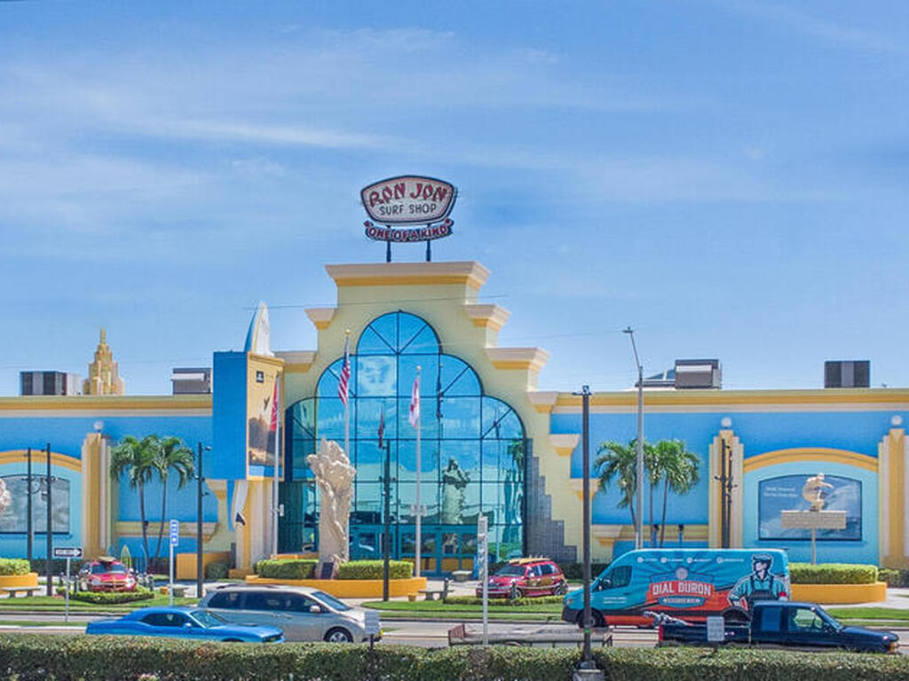 121 Jefferson Avenue, Cape Canaveral, FL 32920