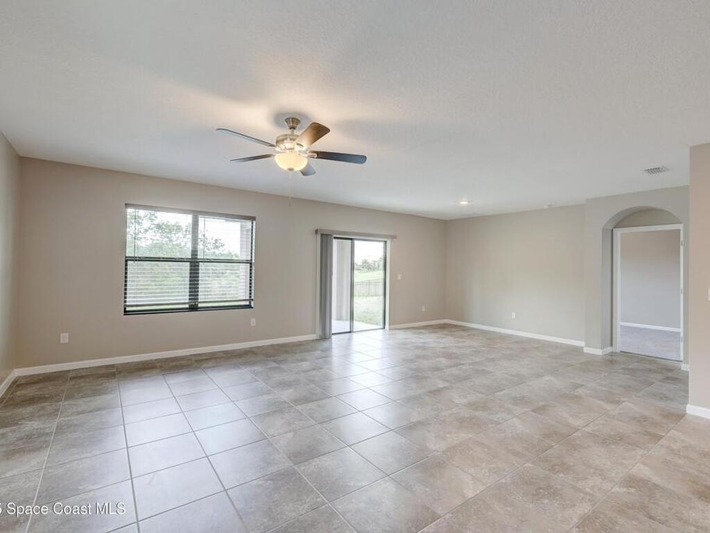 3312 Indian River Parkway, Mims, FL 32754
