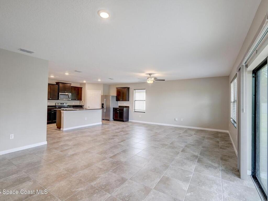 3312 Indian River Parkway, Mims, FL 32754