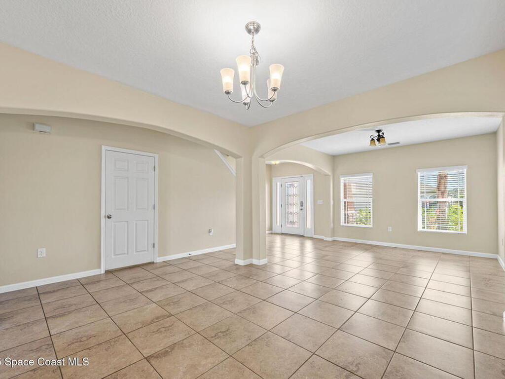 640 Fiddleleaf Circle, West Melbourne, FL 32904
