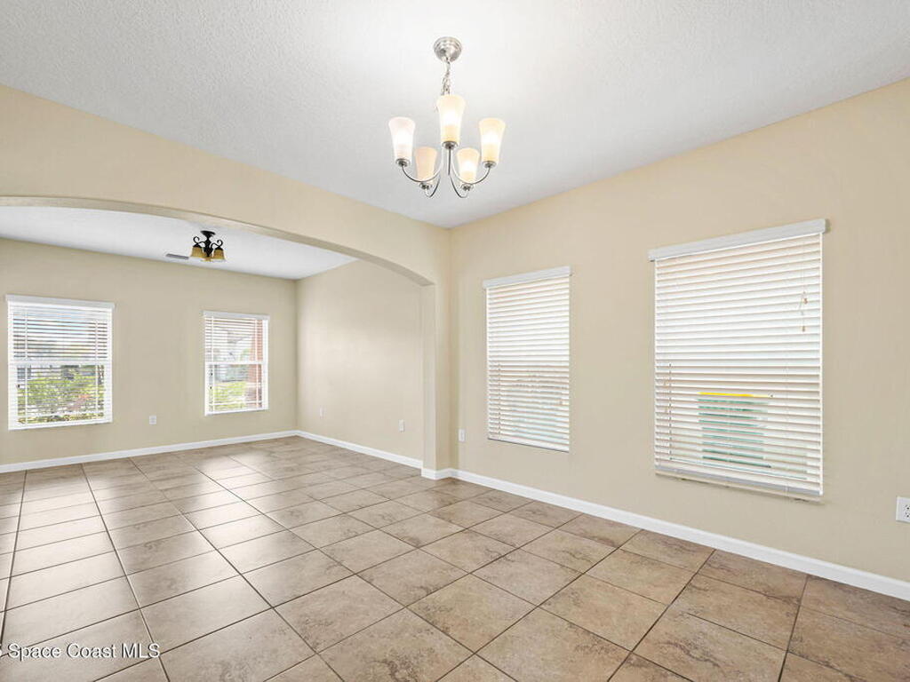 640 Fiddleleaf Circle, West Melbourne, FL 32904