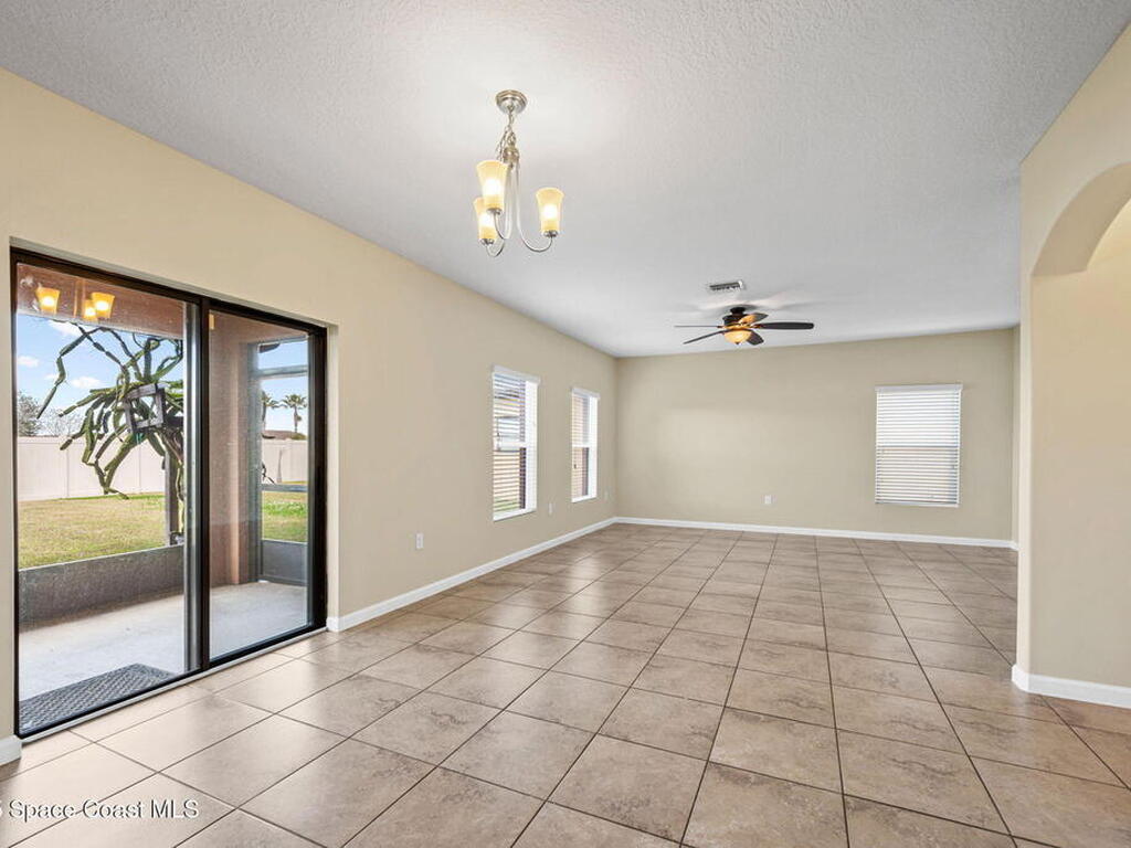 640 Fiddleleaf Circle, West Melbourne, FL 32904