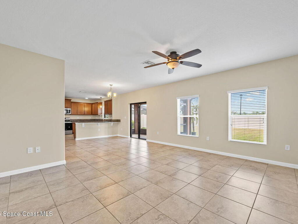 640 Fiddleleaf Circle, West Melbourne, FL 32904