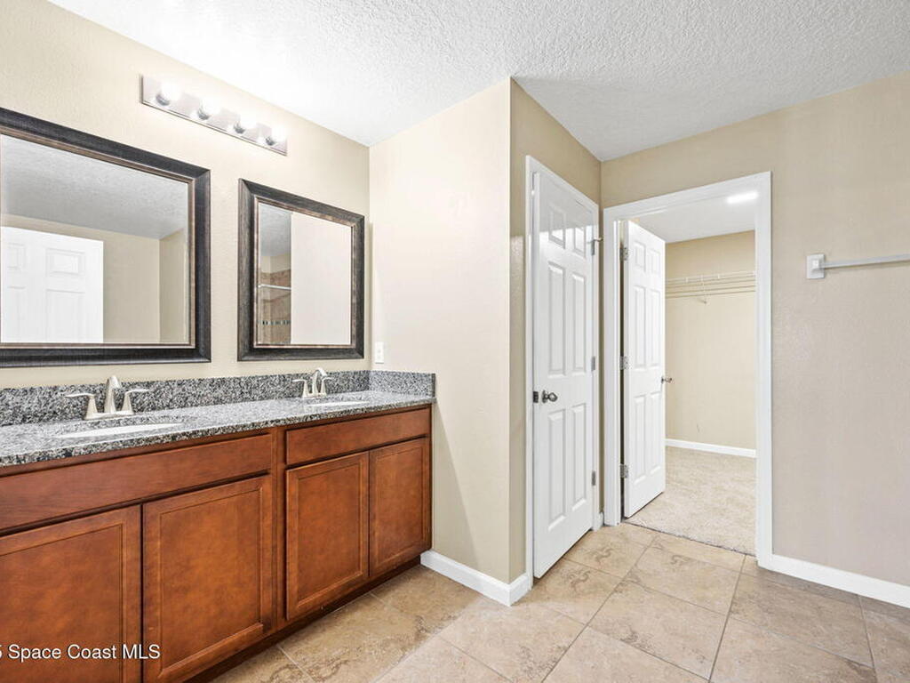 640 Fiddleleaf Circle, West Melbourne, FL 32904