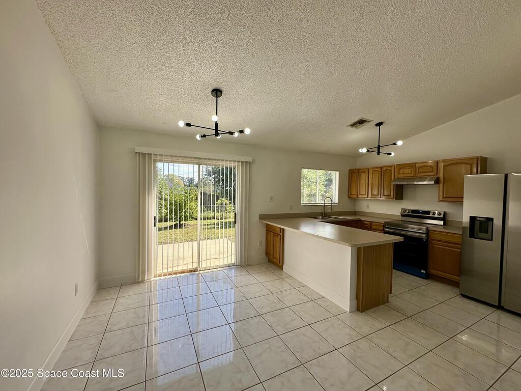 454 Vin Rose Circle, Palm Bay, FL 32909