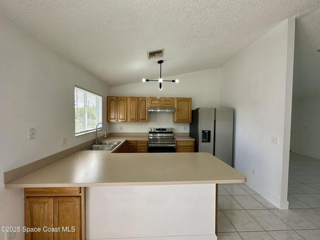 454 Vin Rose Circle, Palm Bay, FL 32909
