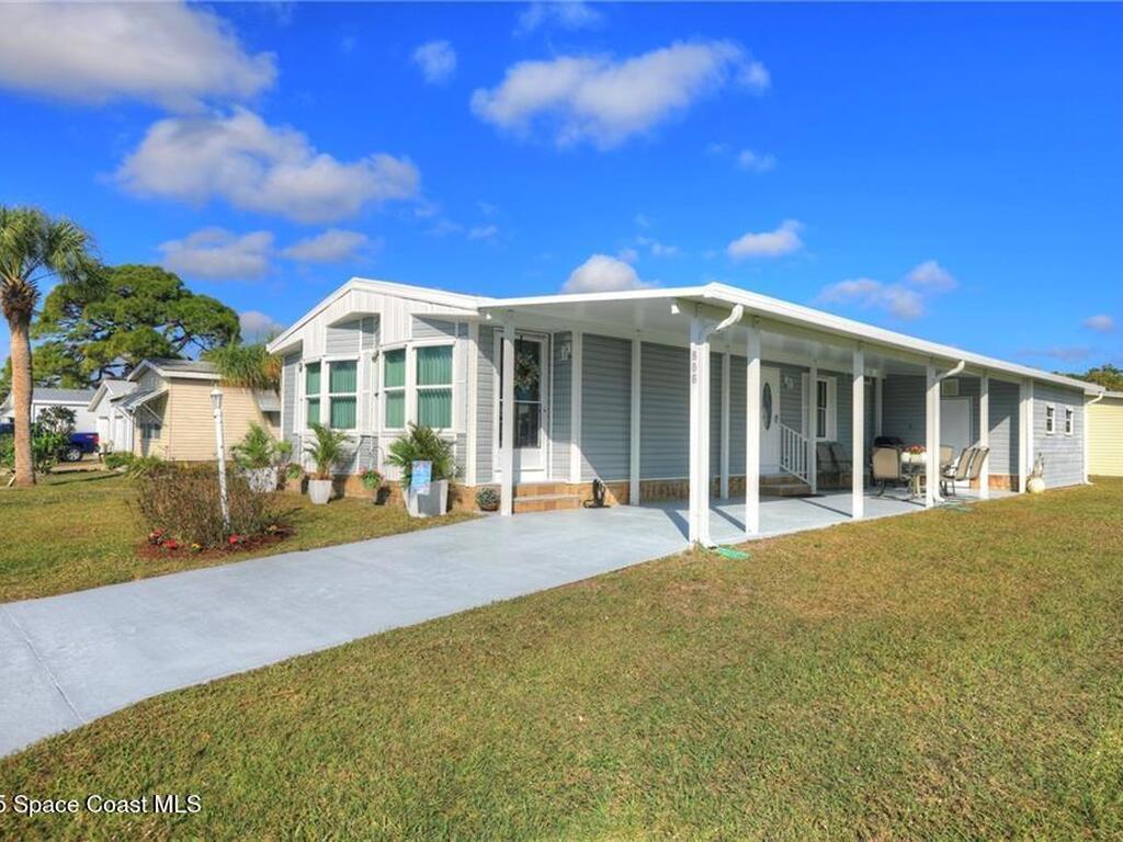 806 Lychee Drive, Barefoot Bay, FL 32976