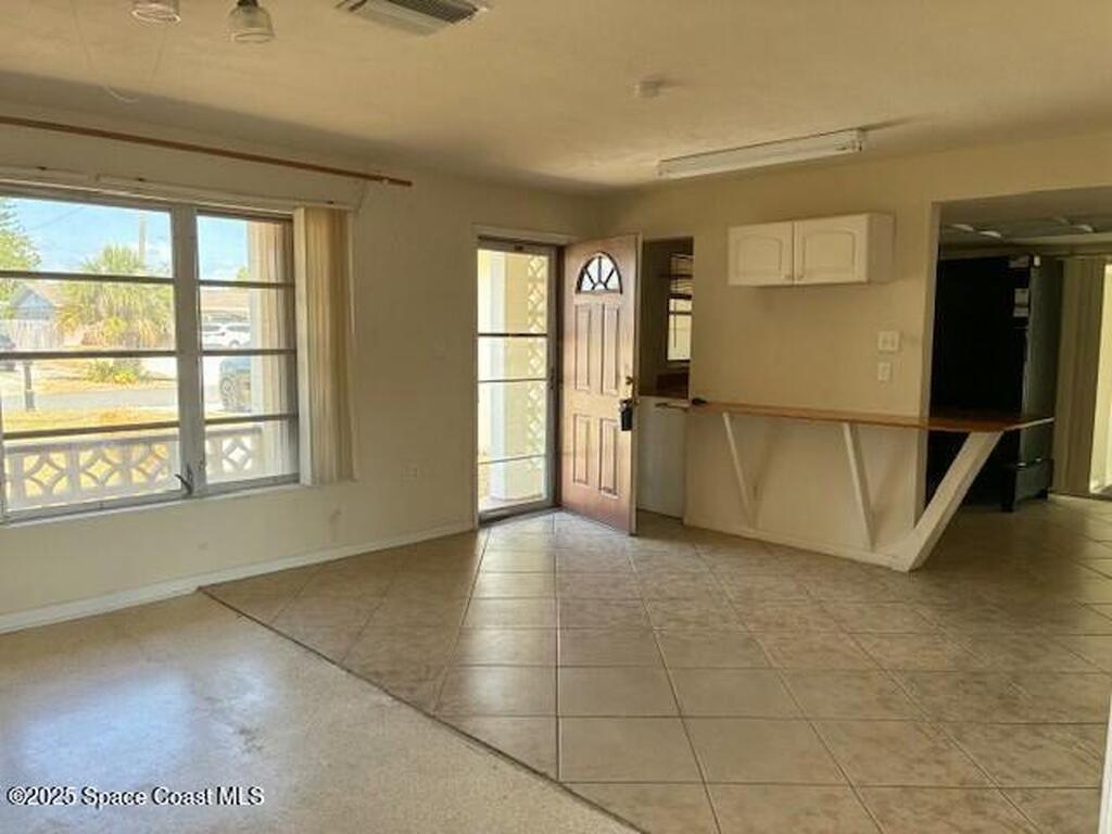 1960 W Phillips Court, Merritt Island, FL 32952