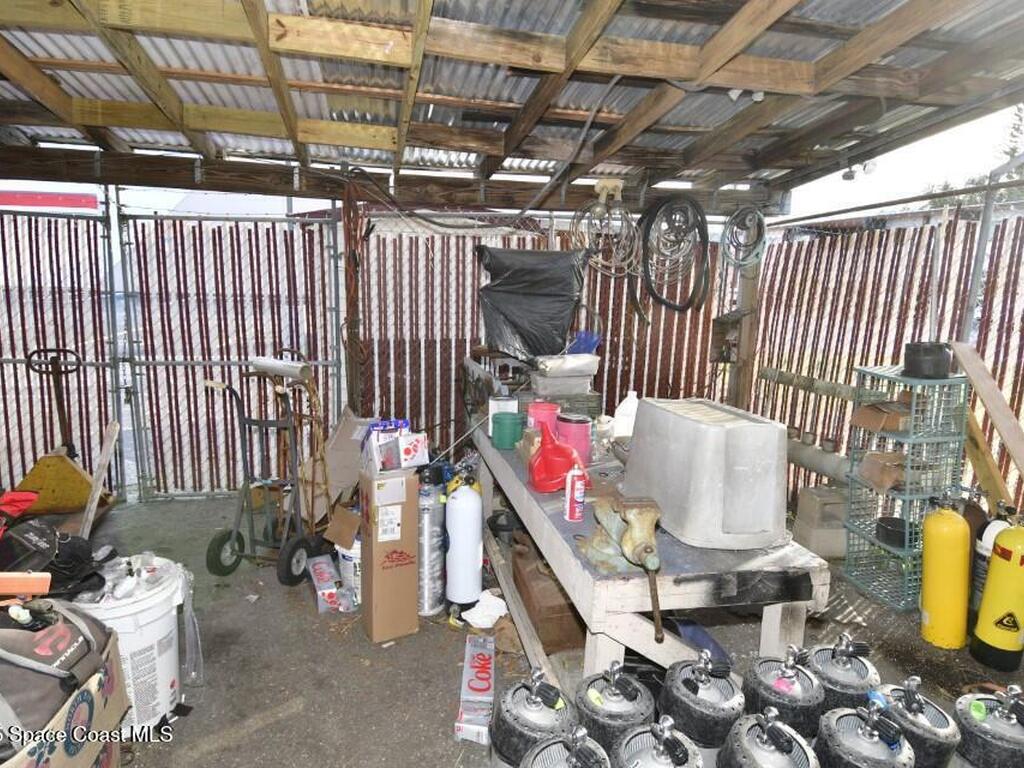 691 N Courtenay Parkway, Merritt Island, FL 32953