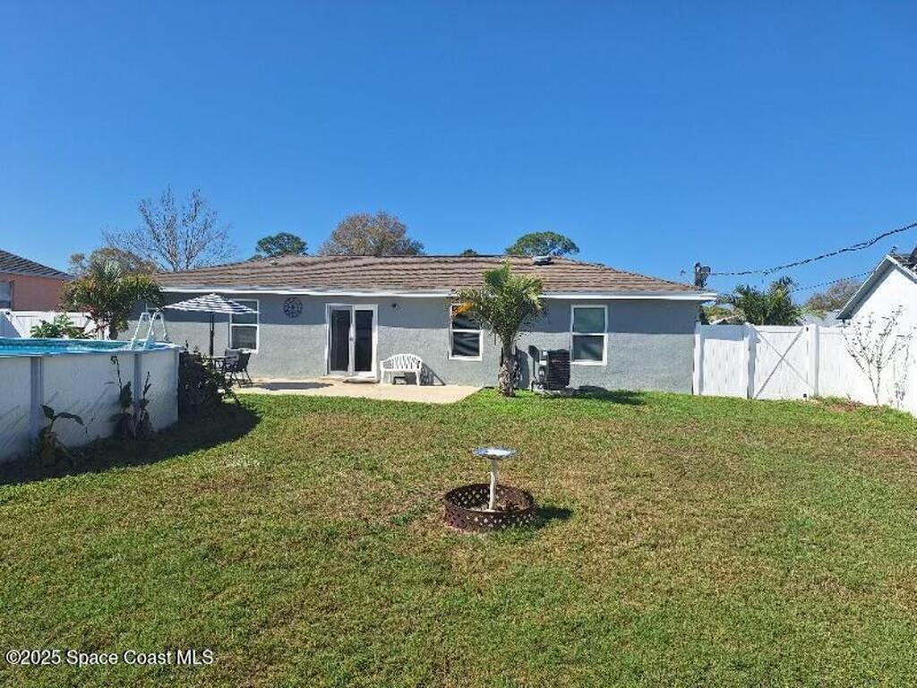 871 Hawaii Avenue, Palm Bay, FL 32907