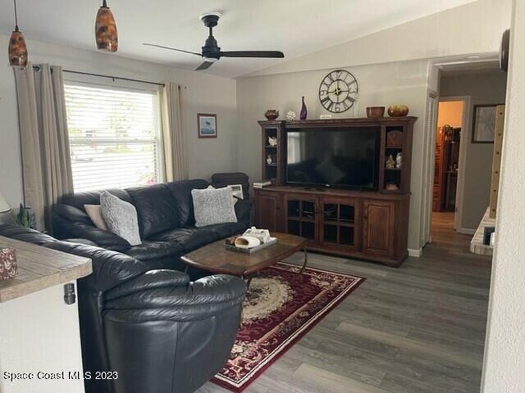 871 Hawaii Avenue, Palm Bay, FL 32907