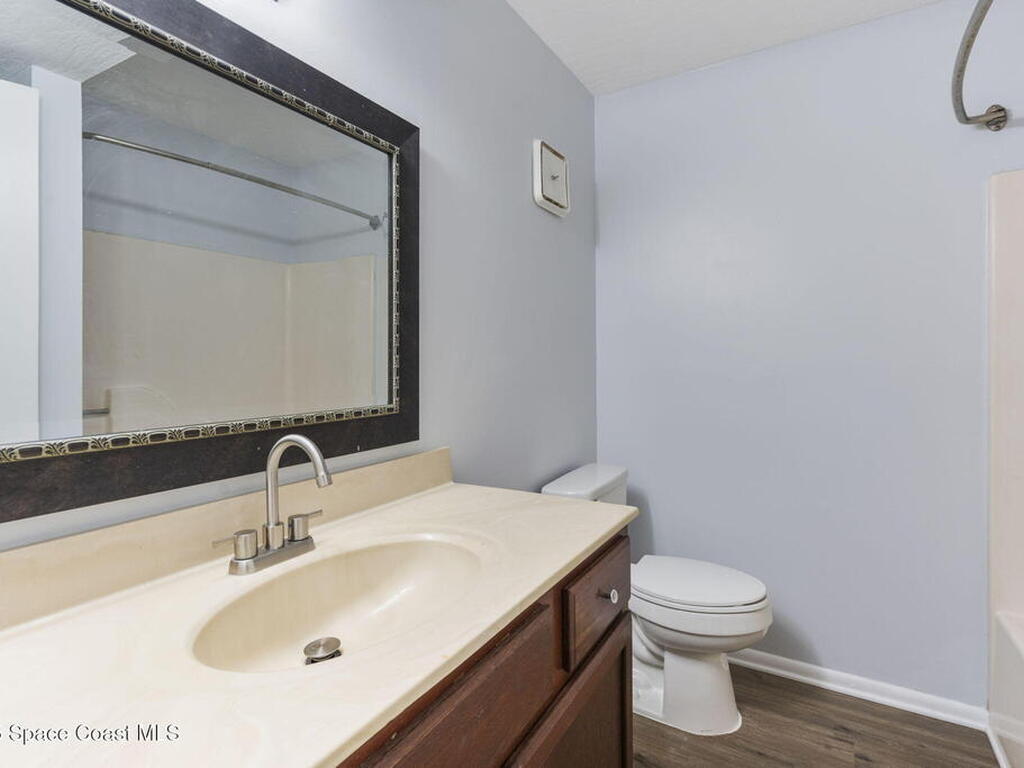 2101 Forest Knoll Drive, Palm Bay, FL 32905