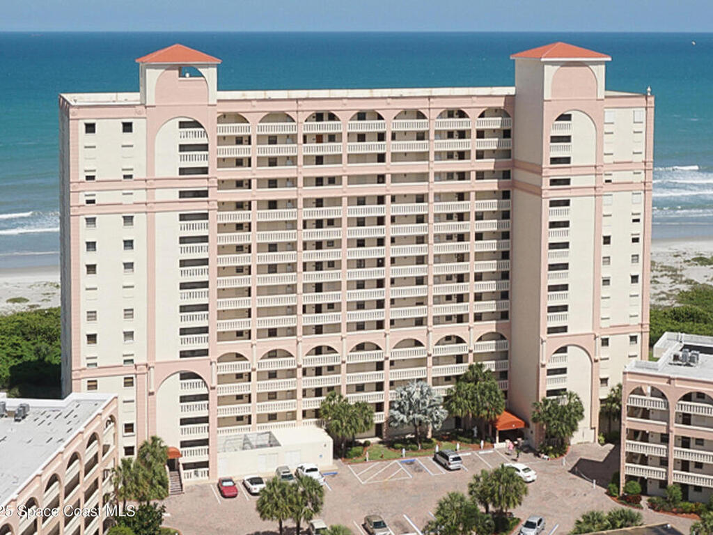 830 N Atlantic Avenue, Cocoa Beach, FL 32931