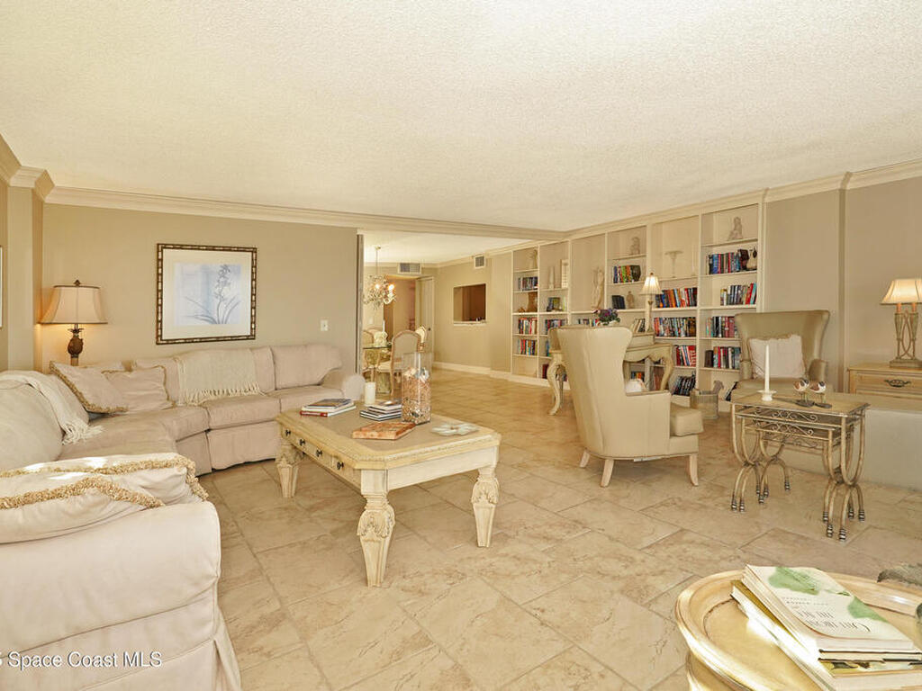 830 N Atlantic Avenue, Cocoa Beach, FL 32931