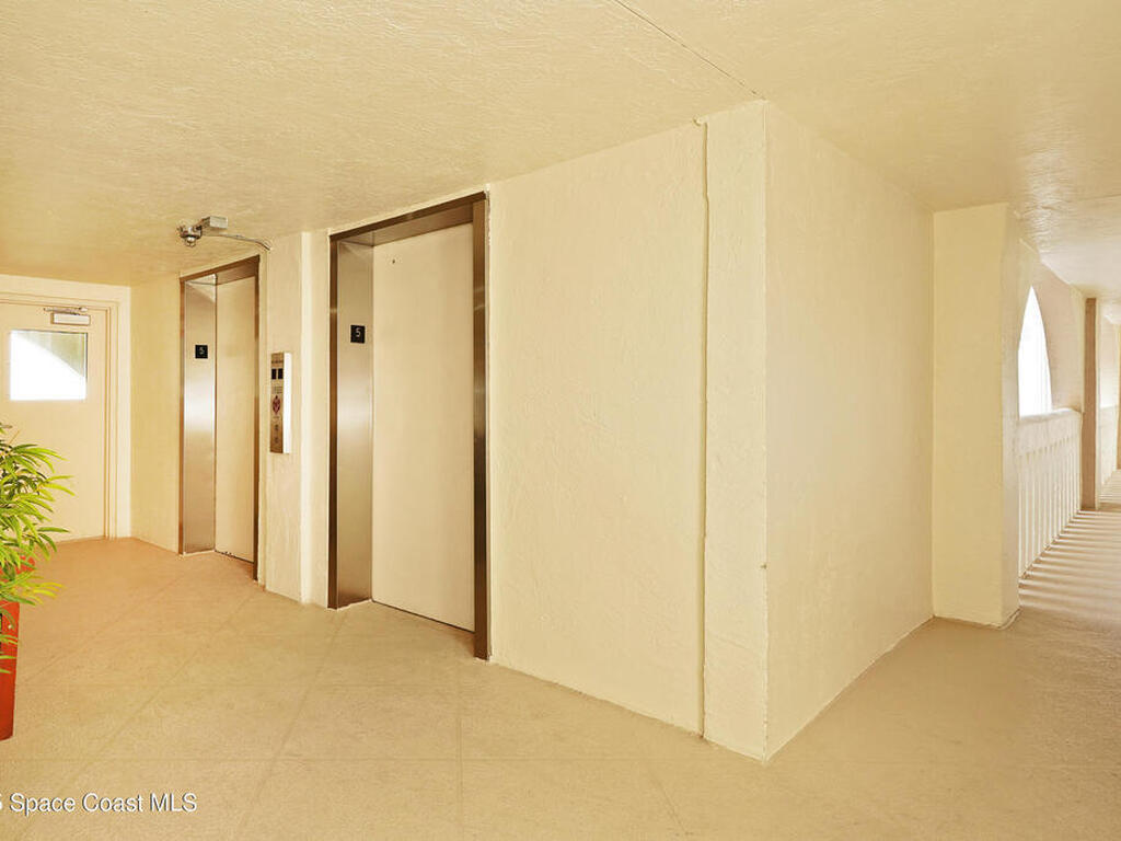 830 N Atlantic Avenue, Cocoa Beach, FL 32931