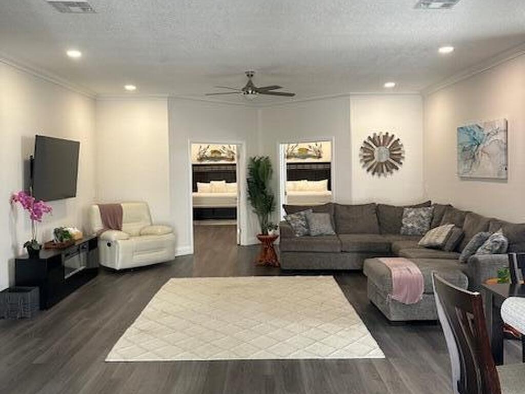 1415 N Atlantic Avenue, Cocoa Beach, FL 32931
