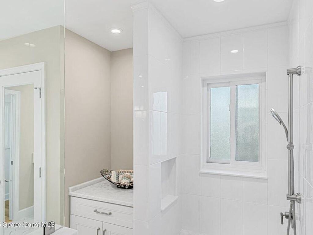 481 Monaco Drive, Indialantic, FL 32903