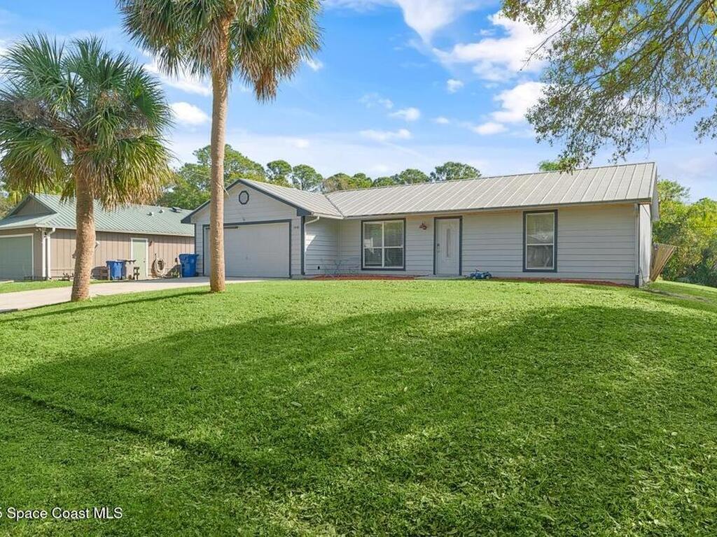 1440 16th Court, Vero Beach, FL 32962