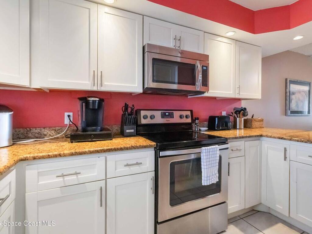 220 Young Avenue, Cocoa Beach, FL 32931