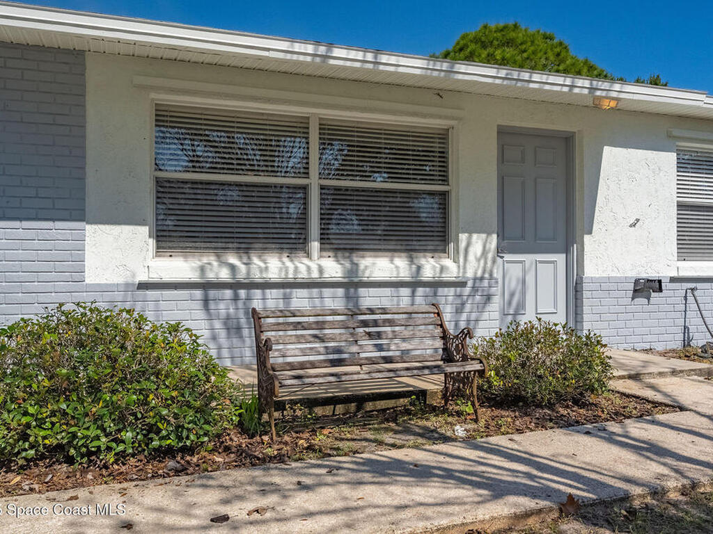 3744 N Sherwood Circle, Cocoa, FL 32926