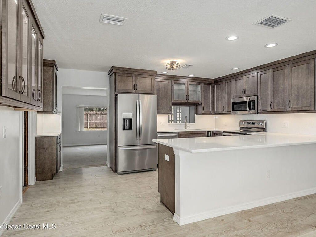 3744 N Sherwood Circle, Cocoa, FL 32926